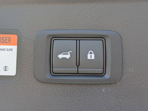 New 2026 Mitsubishi Eclipse Cross Black Edition image 13