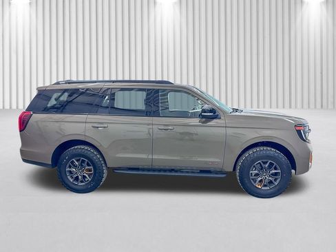 New 2026 Ford Expedition Tremor AWD/4WD image 3