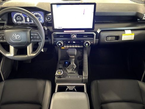 New 2026 Toyota 4Runner Limited AWD/4WD image 16