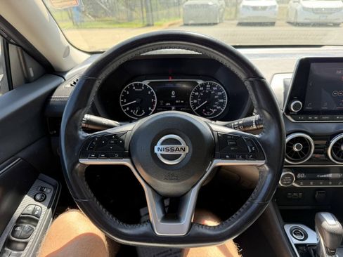 Used 2021 Nissan Sentra SV FWD image 28