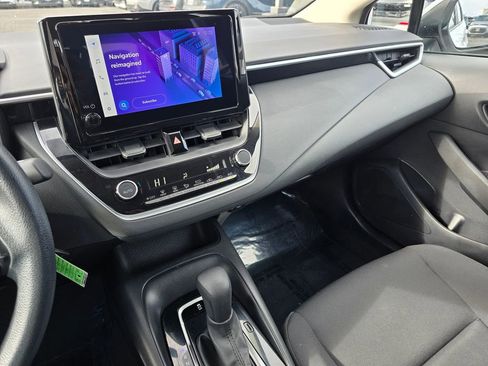 Used 2024 Toyota Corolla LE image 27