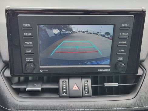 Used 2022 Toyota RAV4 XLE Premium FWD image 17