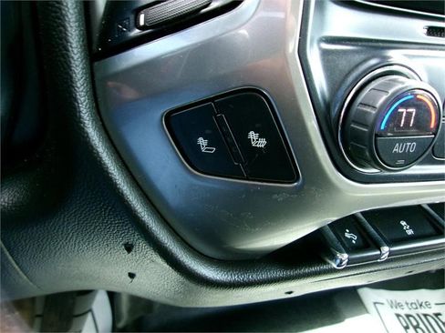 Used 2018 Chevrolet Silverado 1500 LT w/ All Star Edition image 24