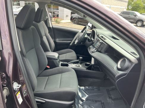 Used 2017 Toyota RAV4 XLE w/ Plus Extra Value Package AWD/4WD image 25