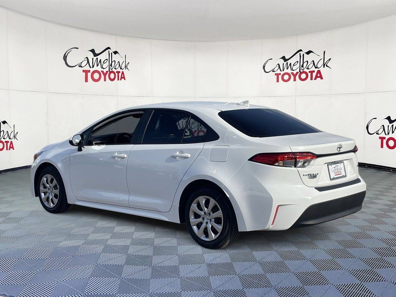 New 2026 Toyota Corolla LE w/ Carpet Mat Package (TMS) FWD image 5