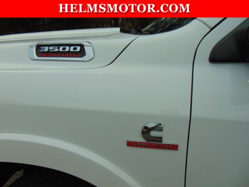 Certified 2022 RAM 3500 Big Horn w/ Level 1 Equipment Group image 25