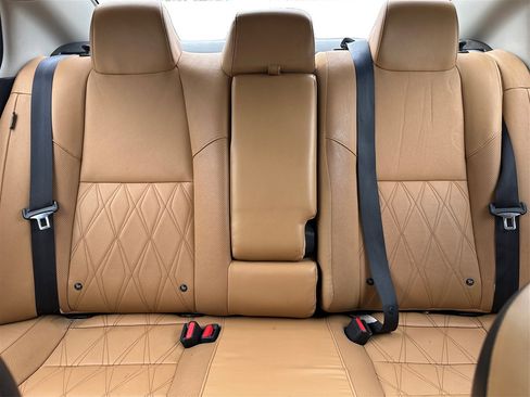 Used 2020 Nissan Sentra SV w/ SV Premium Package image 14