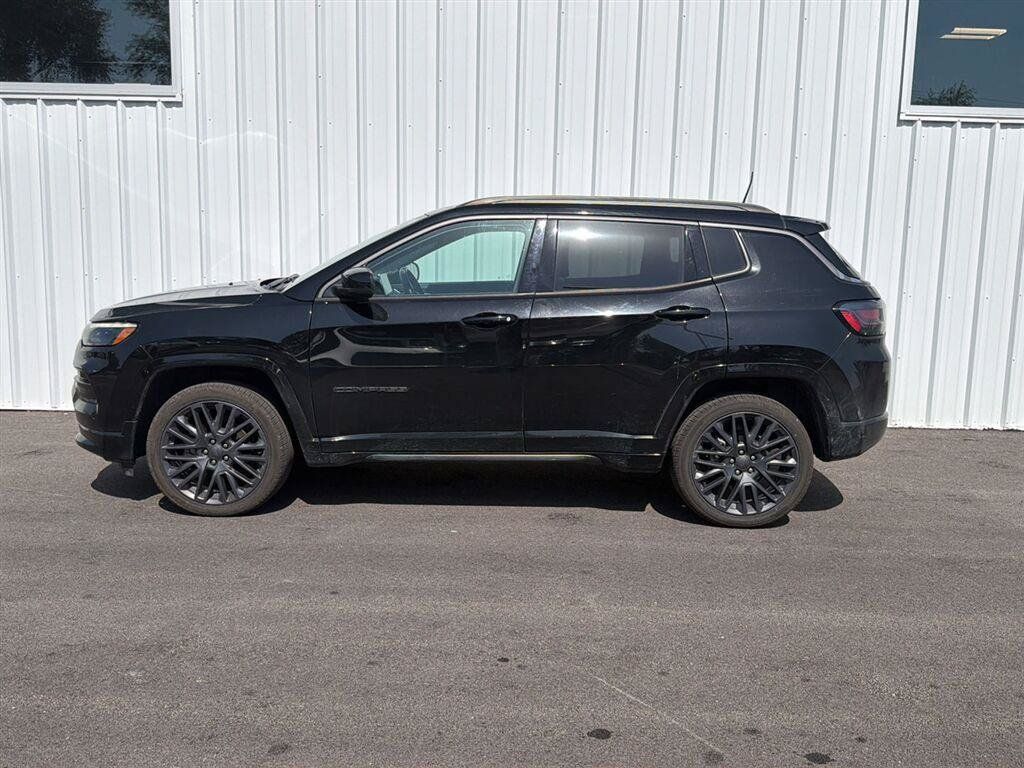 Used 2022 Jeep Compass High Altitude AWD/4WD image 2