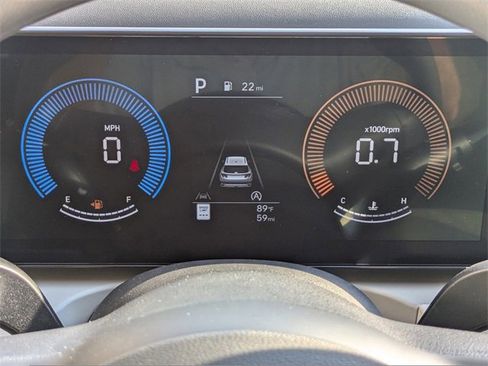 Certified 2025 Hyundai Tucson SE image 29