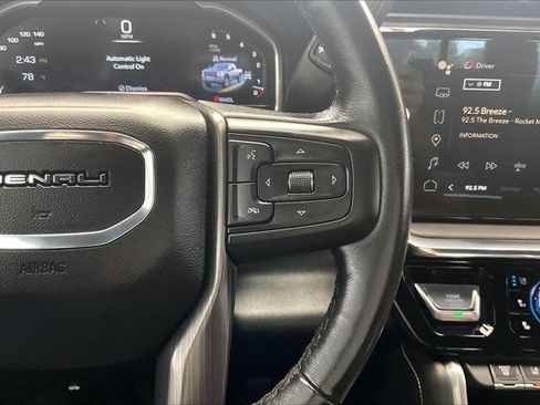 Used 2024 GMC Sierra 2500 Denali Ultimate AWD/4WD image 21