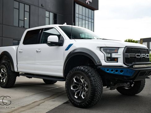 Used 2019 Ford F150 Raptor w/ Equipment Group 802A Luxury AWD/4WD image 21