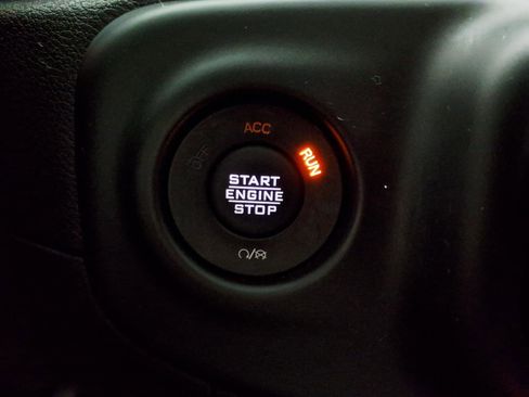 Used 2021 Jeep Wrangler Unlimited Sport AWD/4WD image 22