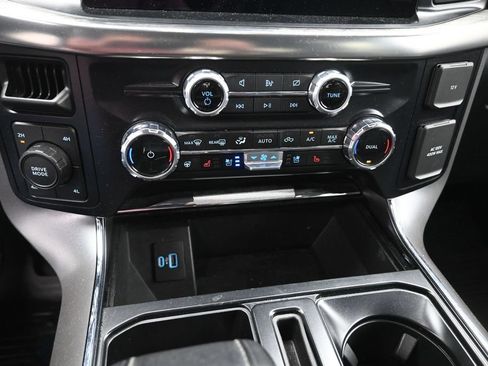 Used 2023 Ford F150 Lariat AWD/4WD image 9