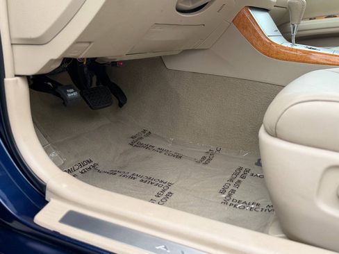 Used 2007 Toyota Avalon Touring FWD image 21