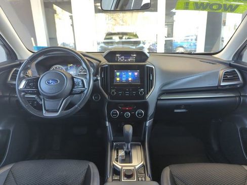 Used 2019 Subaru Forester Premium image 14