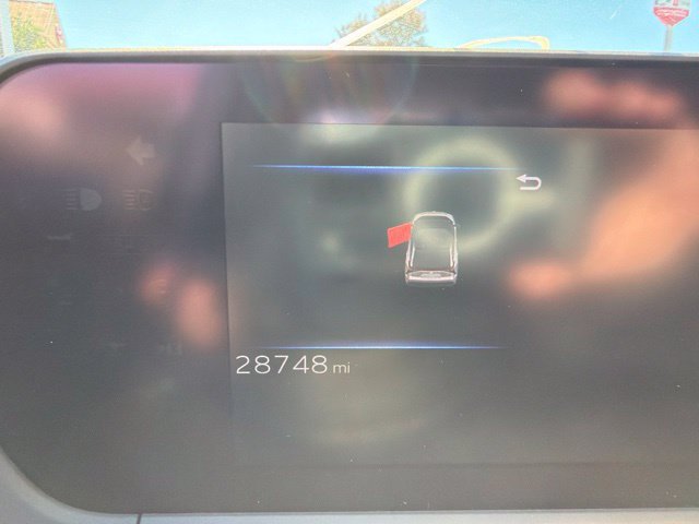 Used 2023 Toyota bZ4X AWD image 11