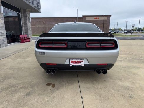 Used 2023 Dodge Challenger R/T Scat Pack RWD image 8