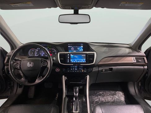 Used 2017 Honda Accord EX-L image 11