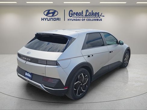 Certified 2024 Hyundai Ioniq 5 SEL AWD/4WD image 5