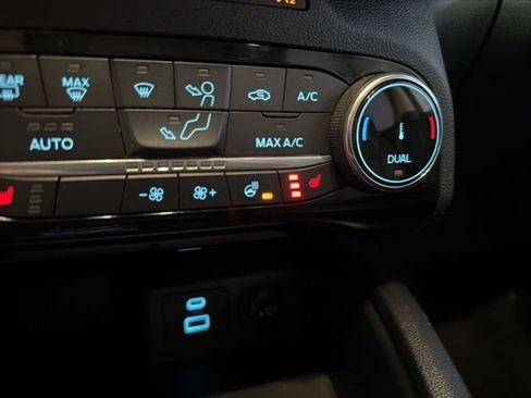 Used 2022 Ford Escape SEL image 33