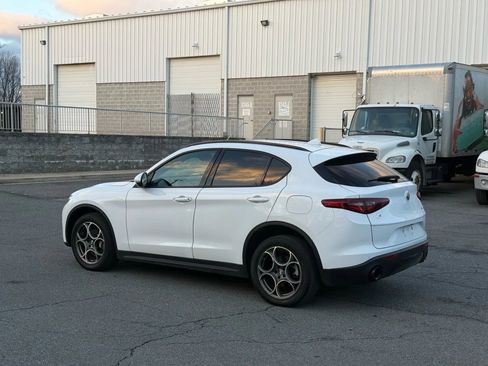 Used 2022 Alfa Romeo Stelvio Sprint image 11