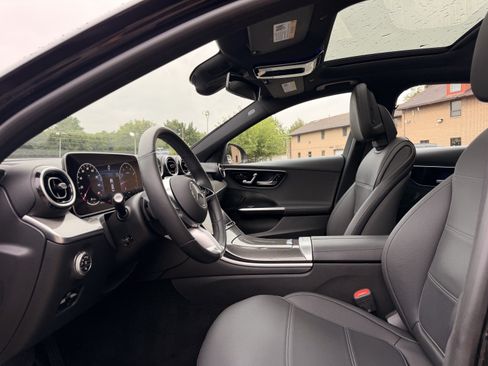 Used 2023 Mercedes-Benz C 300 4MATIC Sedan image 14