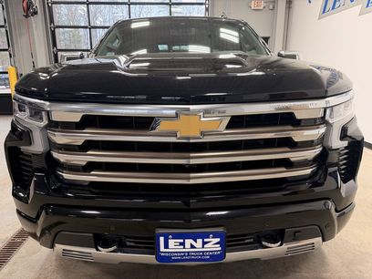 Used 2022 Chevrolet Silverado 1500 High Country w/ Z71 Off-Road Package