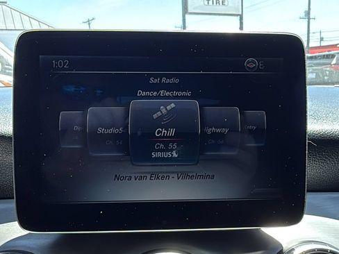 Used 2017 Mercedes-Benz CLA 250 4MATIC image 22