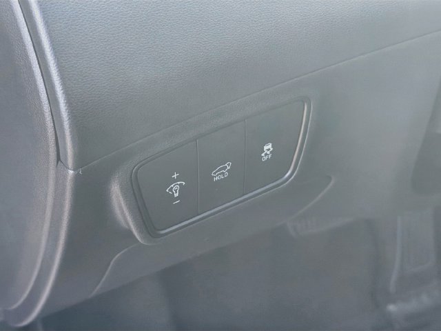 Certified 2024 Hyundai Tucson Limited FWD image 11