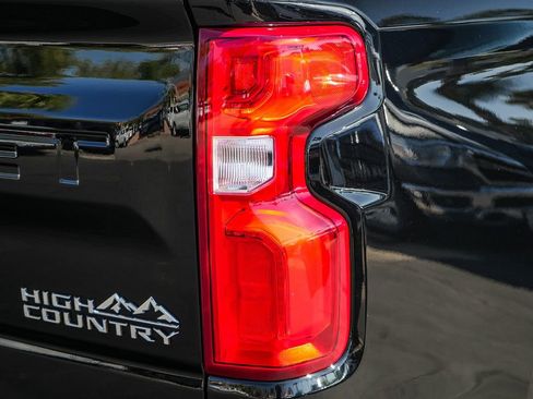 New 2026 Chevrolet Silverado 1500 High Country AWD/4WD image 7