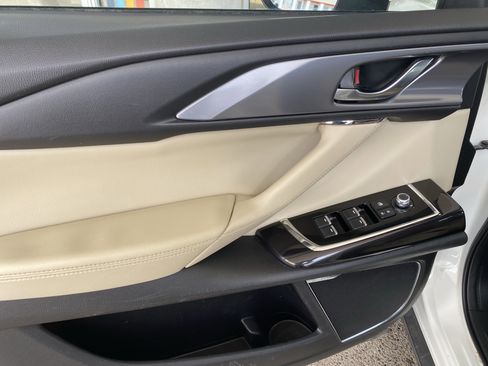 Used 2016 MAZDA CX-9 Grand Touring FWD image 12