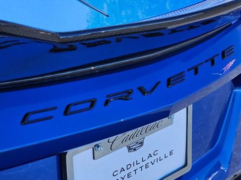 Used 2022 Chevrolet Corvette Stingray Premium Conv w/ Z51 Performance Package image 11