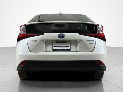 Used 2022 Toyota Prius XLE FWD image 4