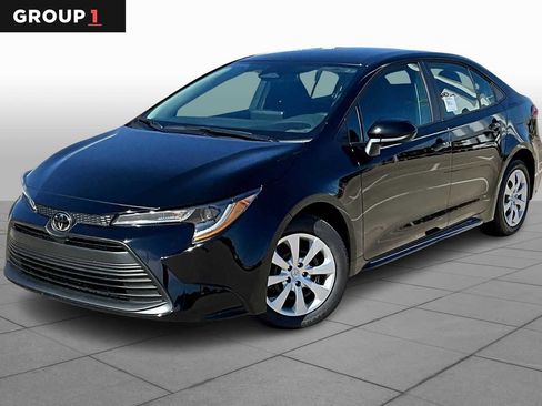 New 2026 Toyota Corolla LE image 1