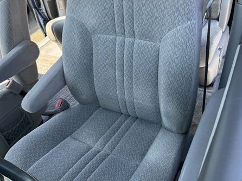Used 2003 Toyota Sienna CE FWD image 9