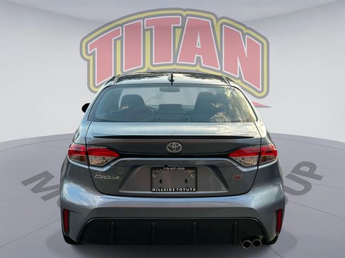 Used 2024 Toyota Corolla SE w/ SE Premium Package FWD image 5