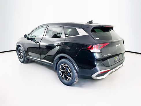 Used 2025 Kia Sportage LX image 5