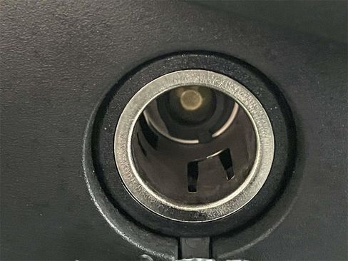 Used 2015 Ford F250 Lariat w/ Lariat Ultimate Package image 22