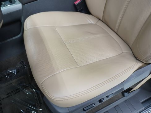 Used 2013 Ford F350 Lariat w/ Lariat Interior Pkg AWD/4WD image 11