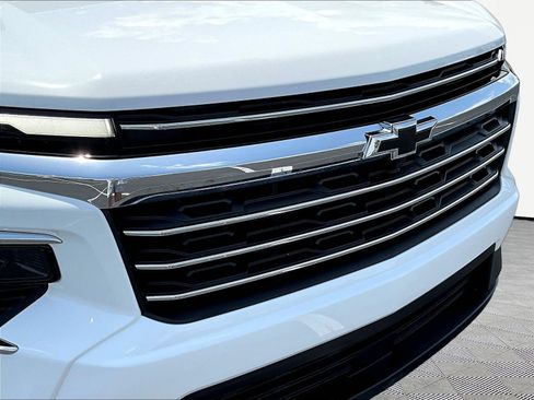 Used 2026 Chevrolet Traverse LT w/ LPO, Floor Liner Package FWD image 33