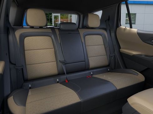 New 2026 Chevrolet Equinox ACTIV w/ LPO, Floor Liner Package AWD/4WD image 17
