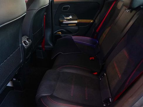 New 2026 Mercedes-Benz GLA 35 AMG 4MATIC image 21