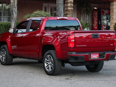 Used 2021 Chevrolet Colorado W/T w/ Custom Special Edition image 6
