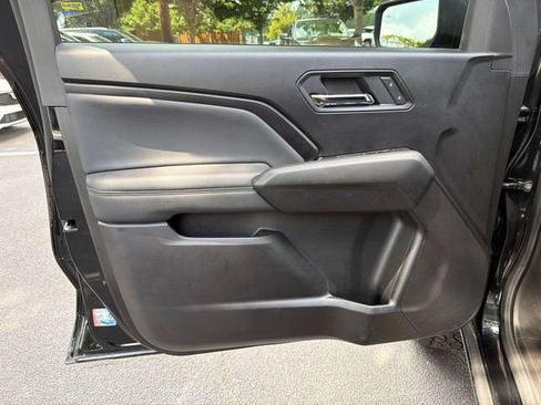 Used 2025 Chevrolet Colorado LT w/ Advanced Trailering Package AWD/4WD image 10