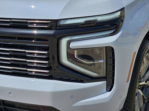 New 2026 Chevrolet Tahoe High Country AWD/4WD image 10