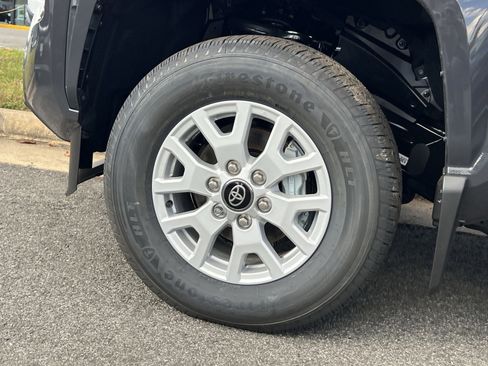 New 2025 Toyota Tacoma SR5 AWD/4WD image 5