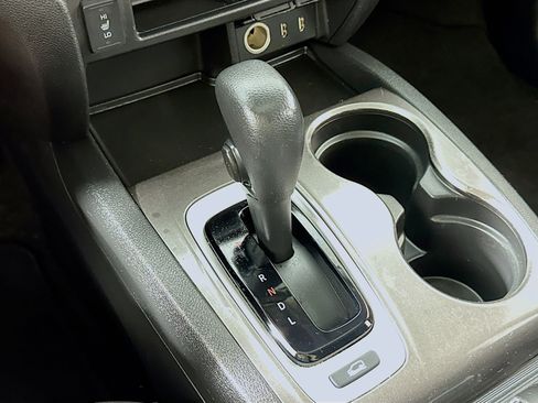 Used 2018 Honda Pilot EX-L image 19