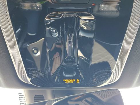 Used 2023 Mercedes-Benz EQS 450+ 4MATIC Sedan image 36