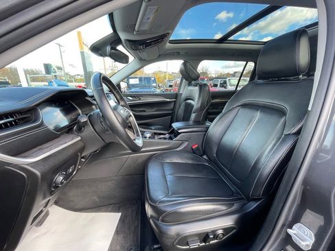 Certified 2022 Jeep Grand Cherokee L Limited image 29