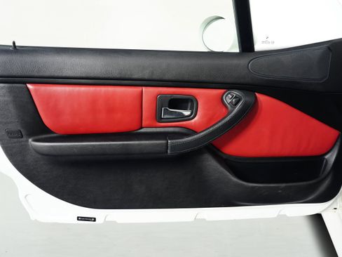 Used 2002 BMW M Roadster image 36